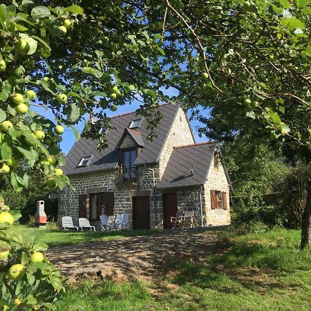 The Gingerbread House Cottage Beauficel エクステリア 写真