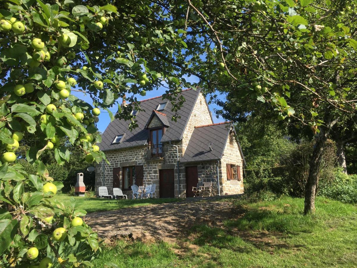 The Gingerbread House Cottage Beauficel エクステリア 写真